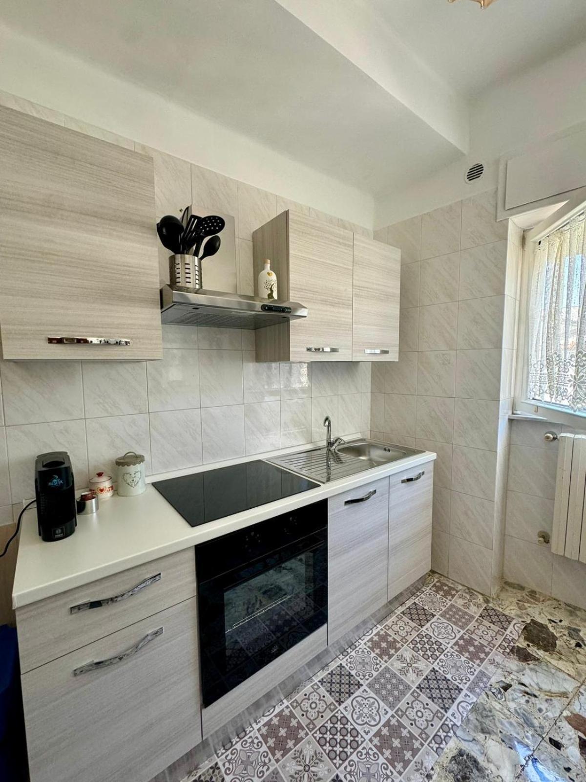 Ely House Apartment Monte Sant'Angelo Ngoại thất bức ảnh