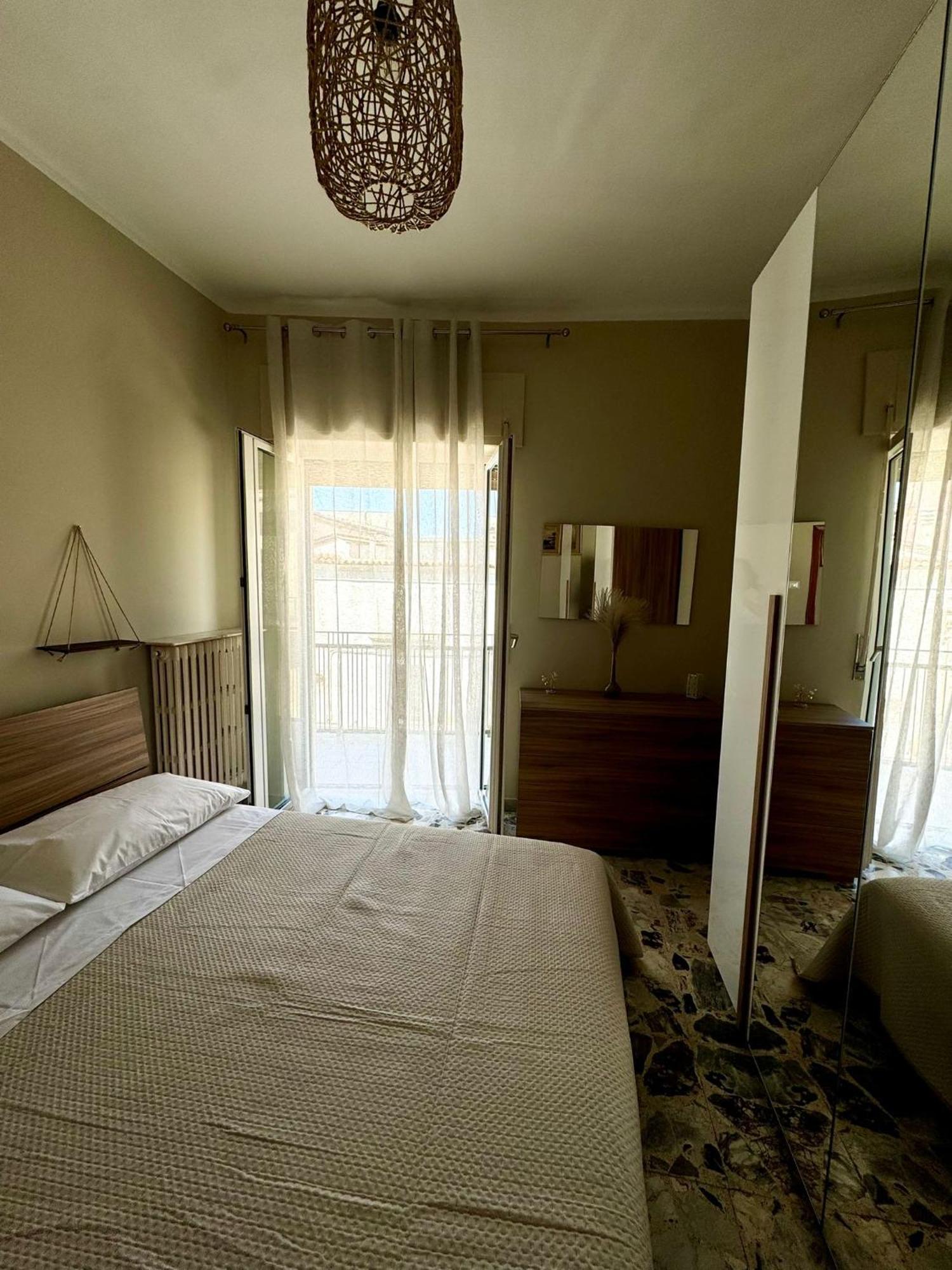 Ely House Apartment Monte Sant'Angelo Ngoại thất bức ảnh