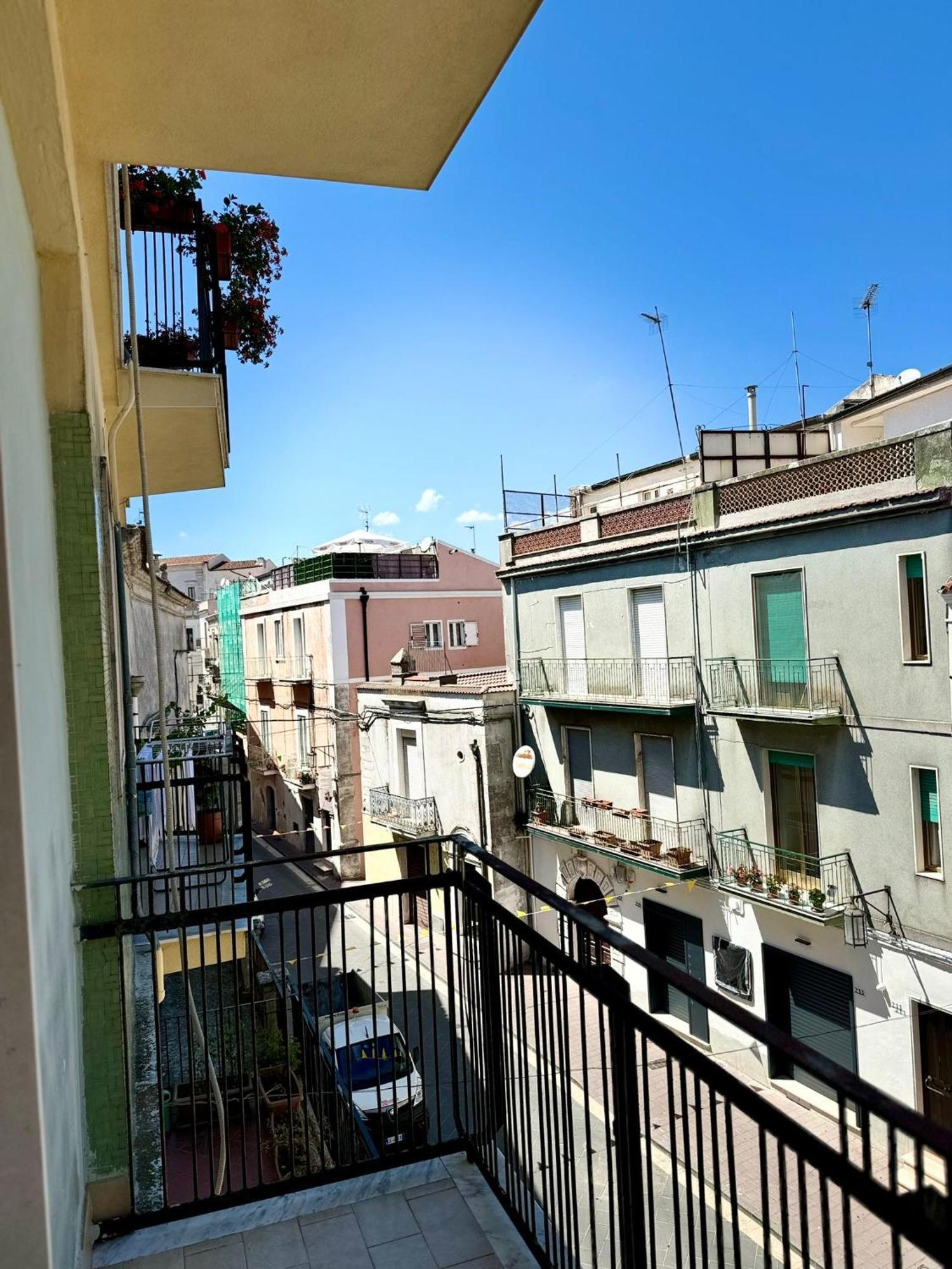 Ely House Apartment Monte Sant'Angelo Ngoại thất bức ảnh