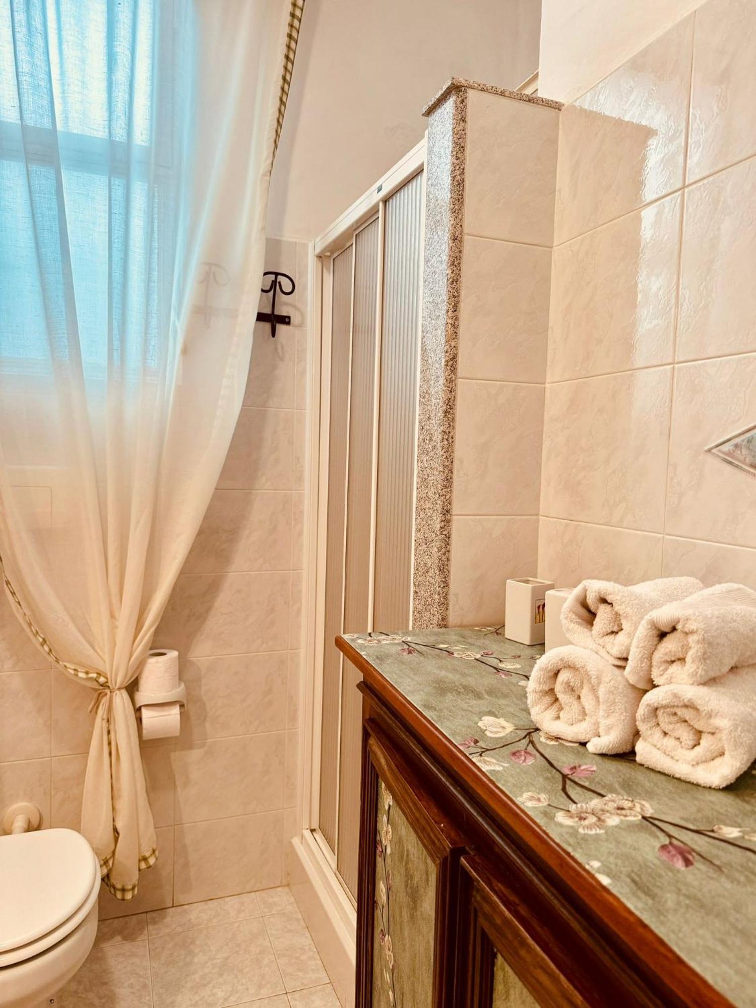 Ely House Apartment Monte Sant'Angelo Ngoại thất bức ảnh