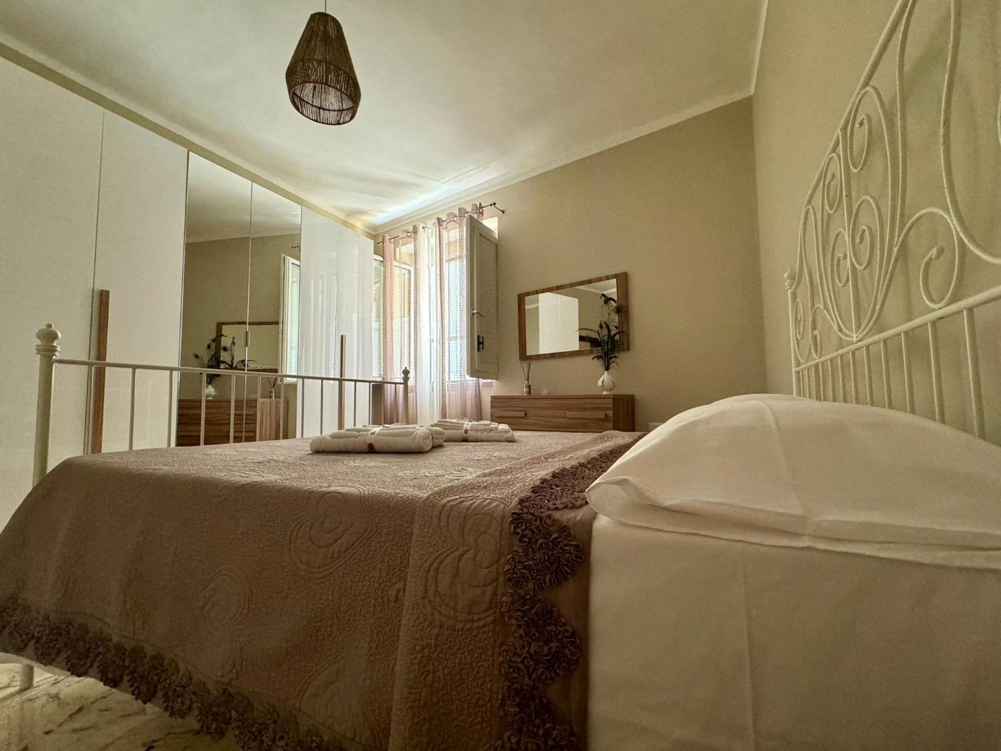 Ely House Apartment Monte Sant'Angelo Ngoại thất bức ảnh